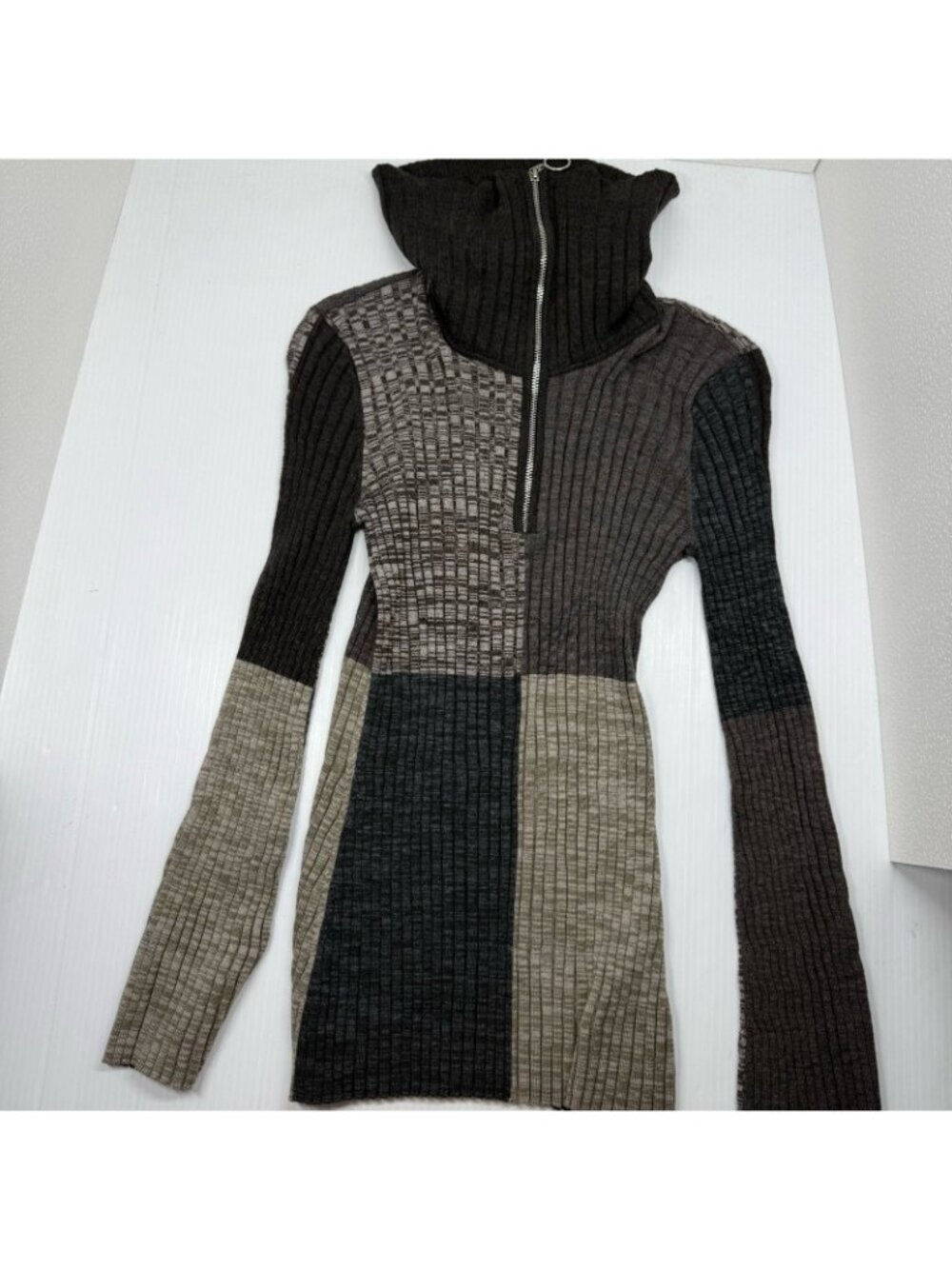 Sandro Paris Moria Sweater Size 3 US L Colorblock Rib Knit Zip Collar Pullover - Picture 5 of 10
